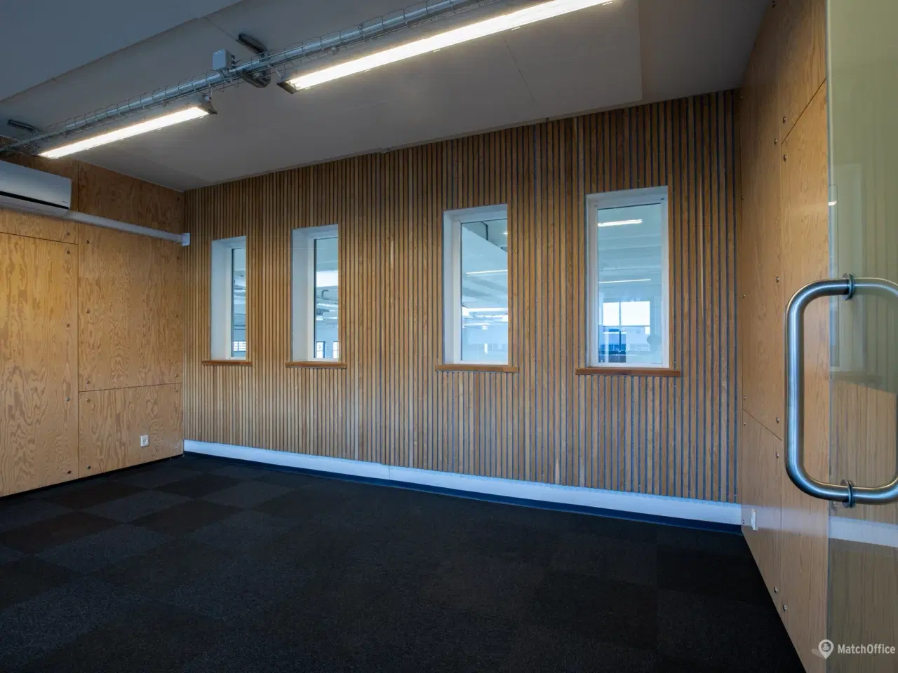 Billede 11 - 1503-14: Roholmsvej 12A - 1.670 m2