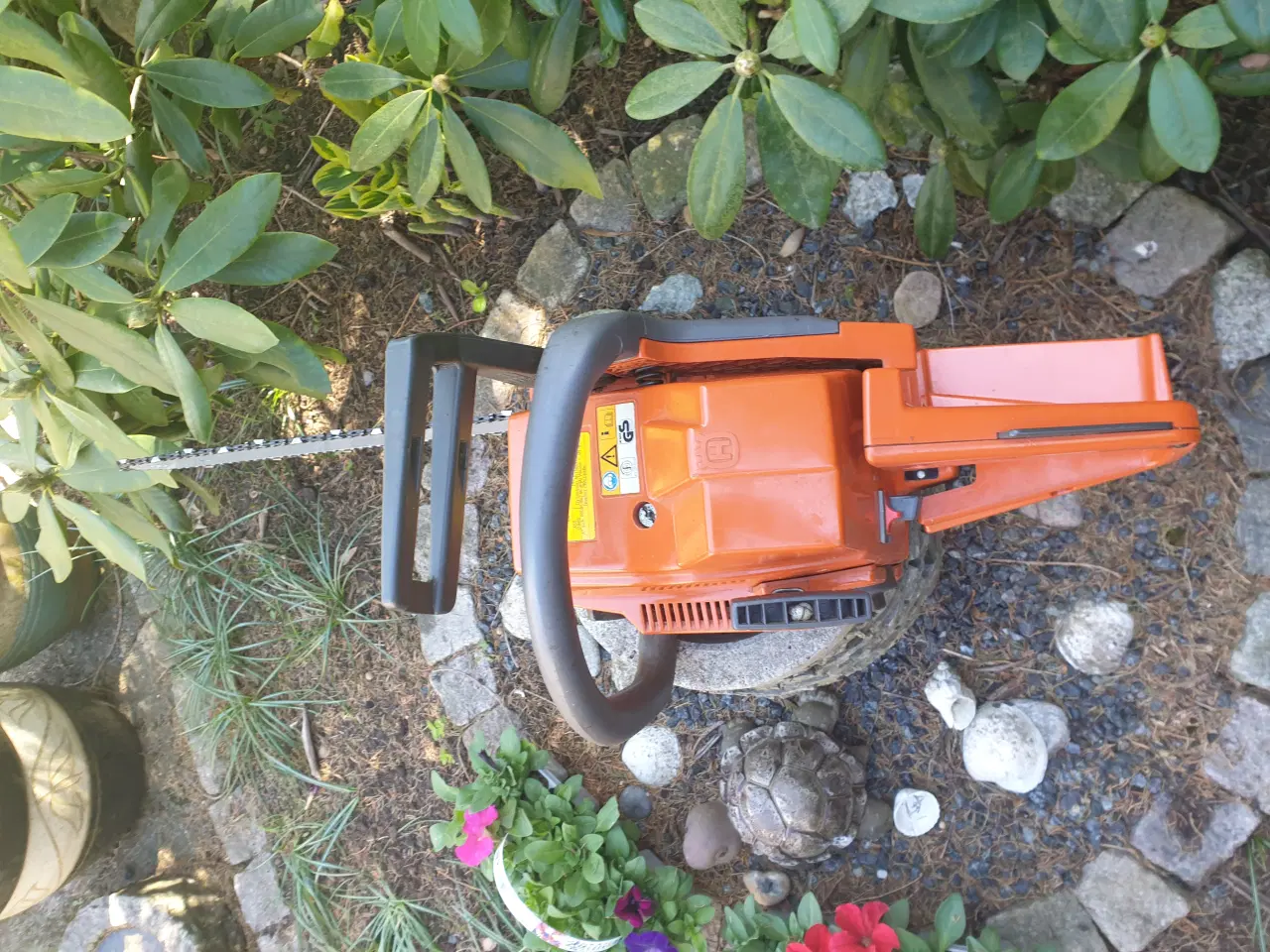 Billede 2 -  Motorsav Husqvarna 40 med 15" sværd  