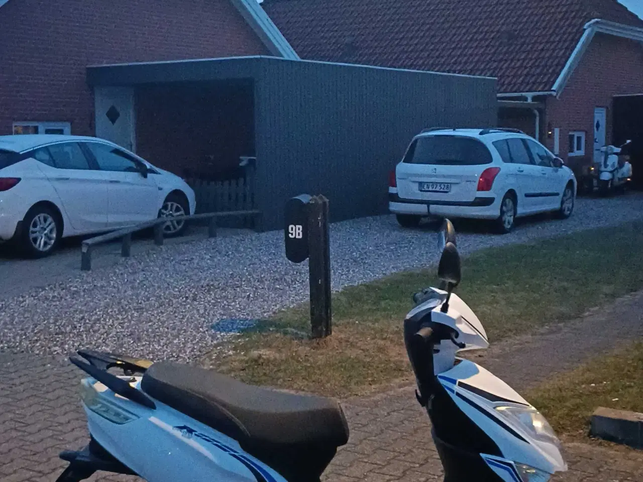 Billede 4 - Flot velholdt scooter 