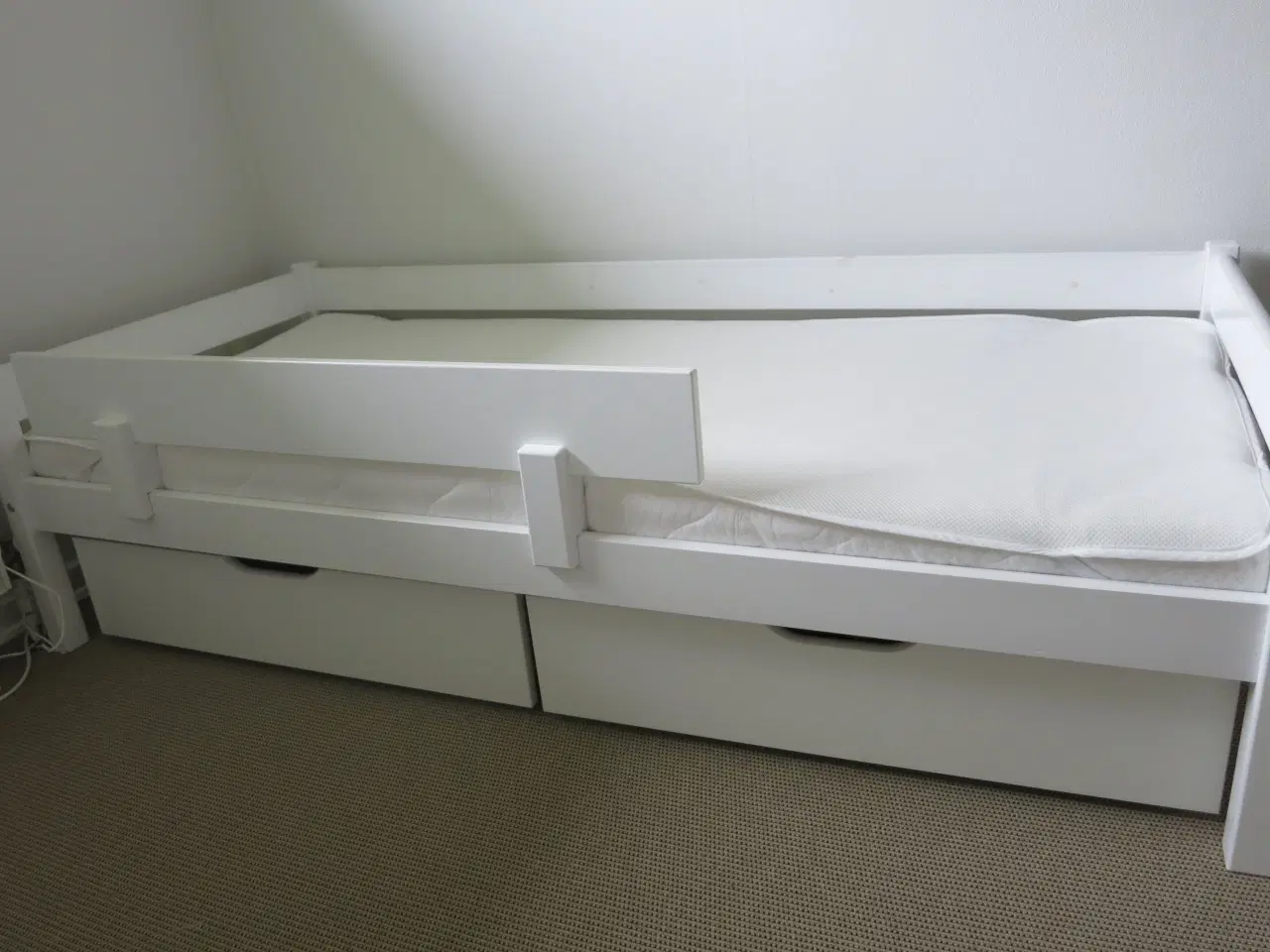 Billede 1 - Juniorseng Spiloppe 70x160 cm