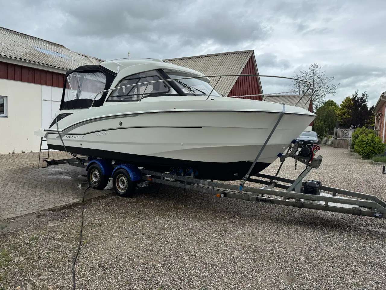 Billede 2 - Beneteau Antares 7 med 150 hk og Bådtrailerer