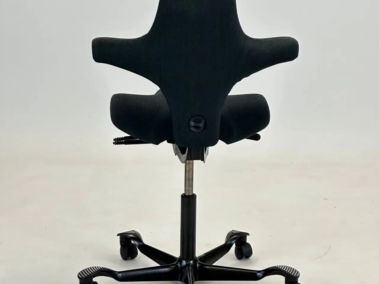 Billede 5 - HÅG Capisco 8106 - 200 mm gaslift (Mørkegrå)