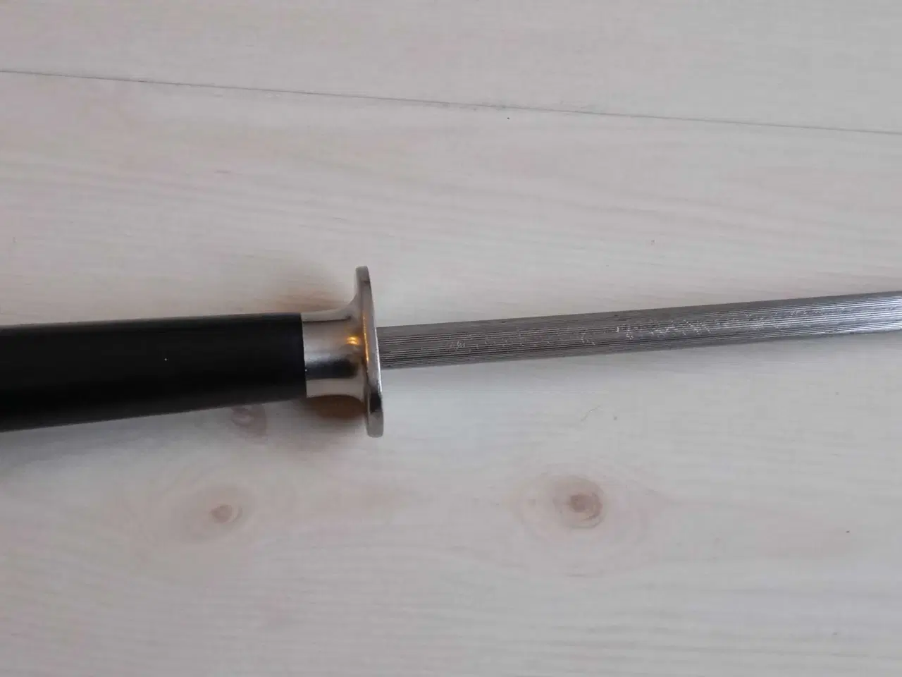 Billede 6 - Strygestål med sort håndtag på