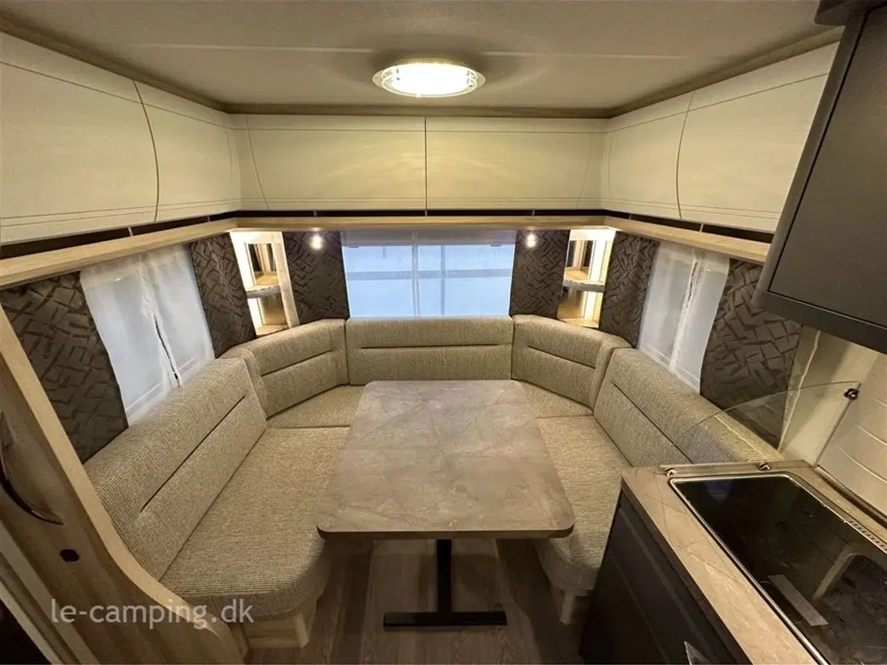 Billede 3 - 2024 - Hobby De Luxe 460 UFe