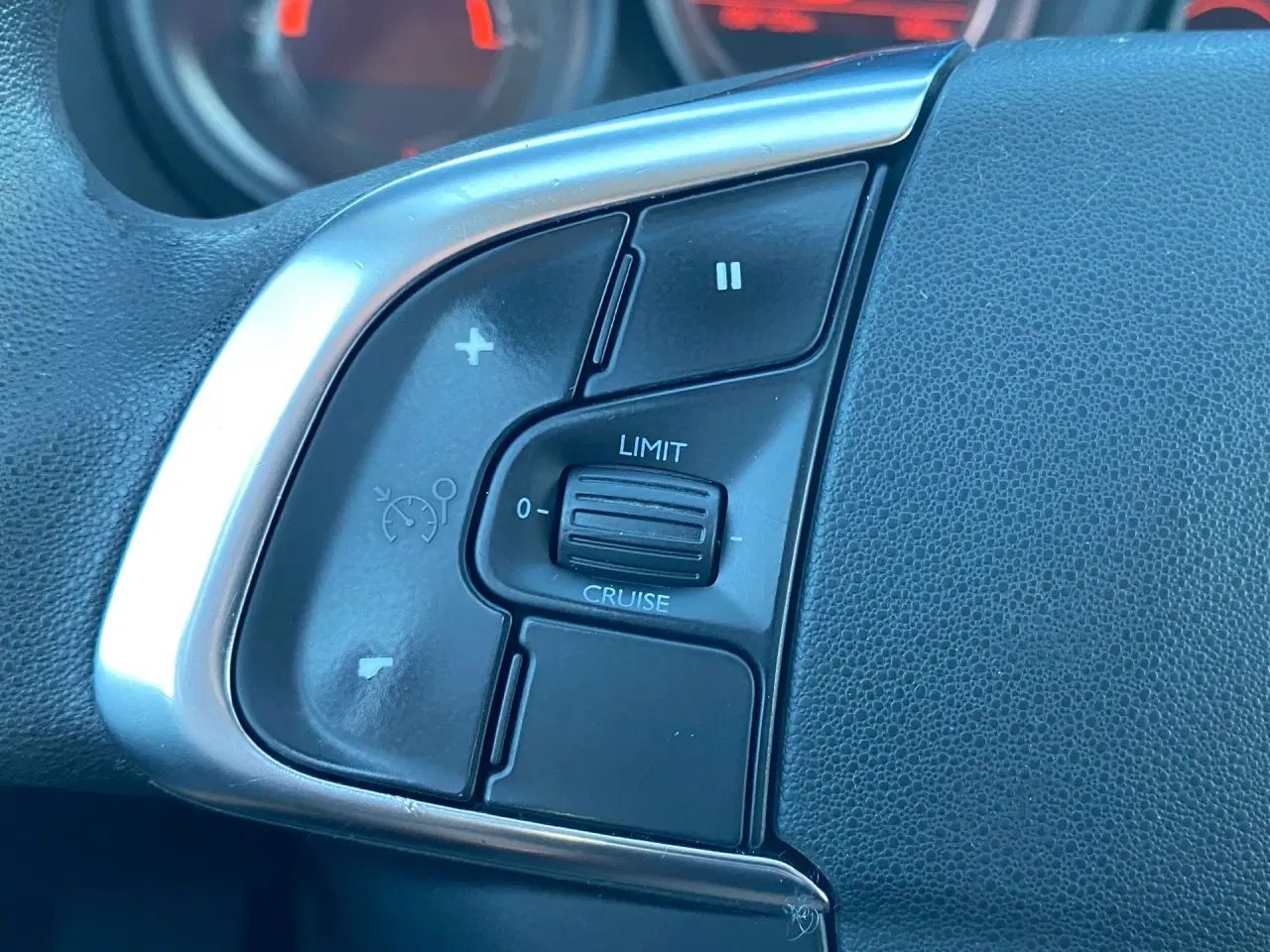 Billede 9 - Citroën C4 1,4 VTi Attraction 95HK 5d