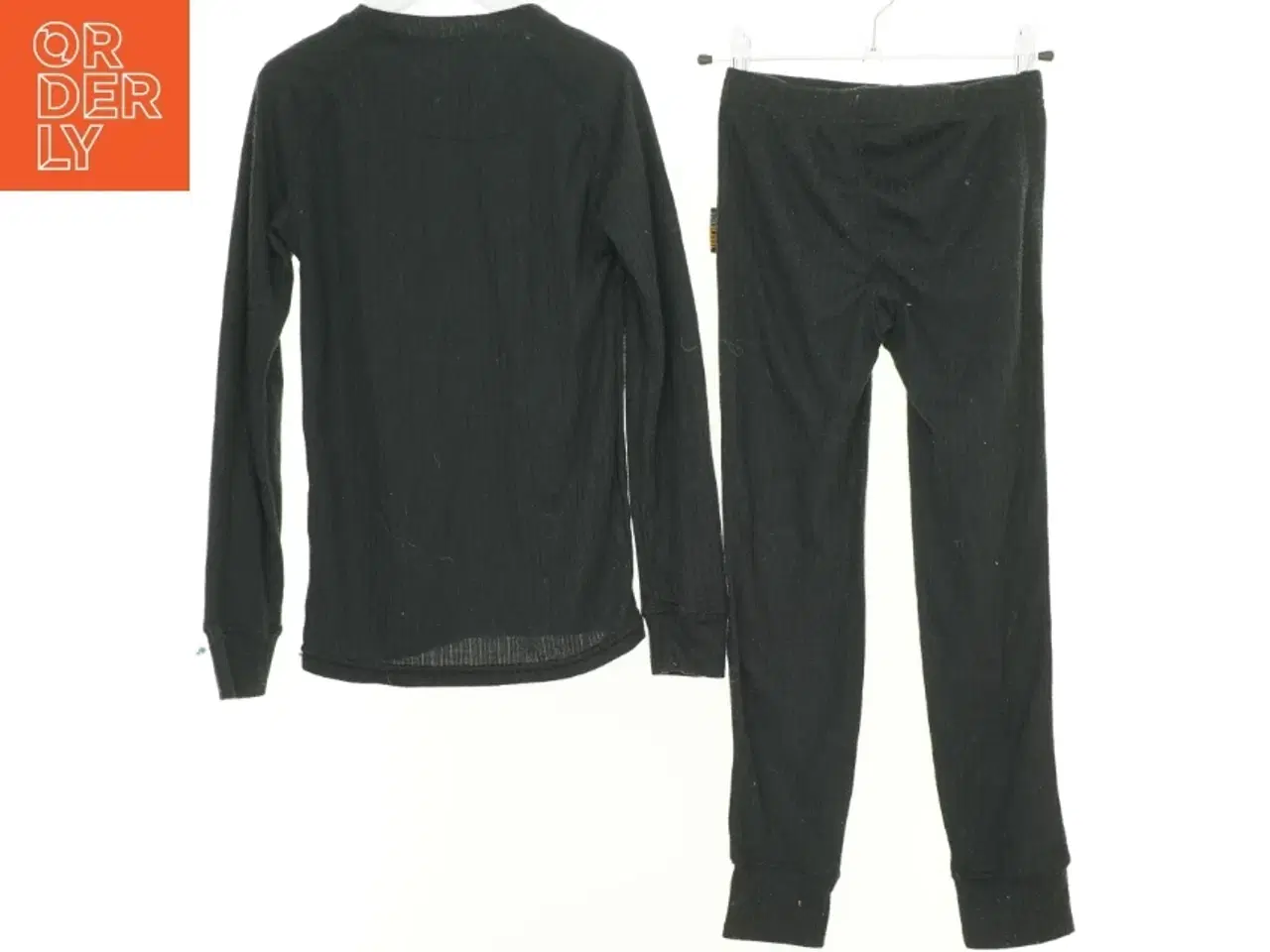 Billede 2 - Skiundertøj fra TOUCHnine (str. 140 cm)