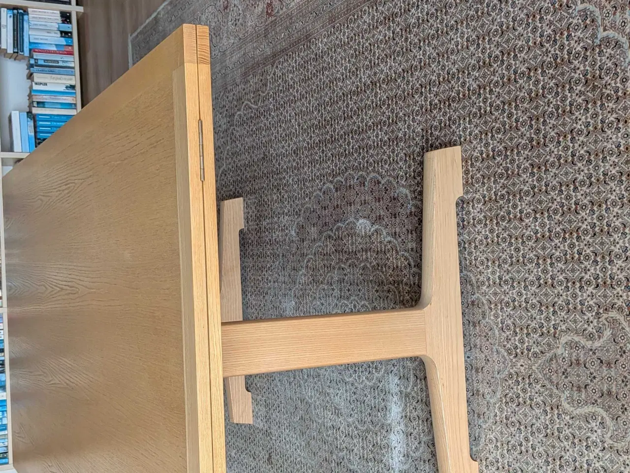 Billede 1 - Shakerbord i ask med udslagsplader