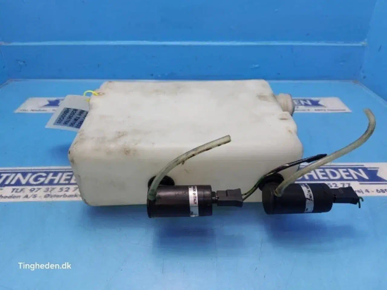 Billede 4 - New Holland TM190 Sprinklervæskebeholder 82036768