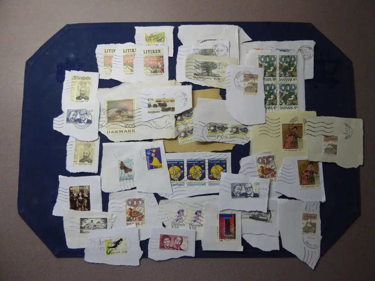 Billede 14 - Danske og udenlandske frimærker fra 1990'erne