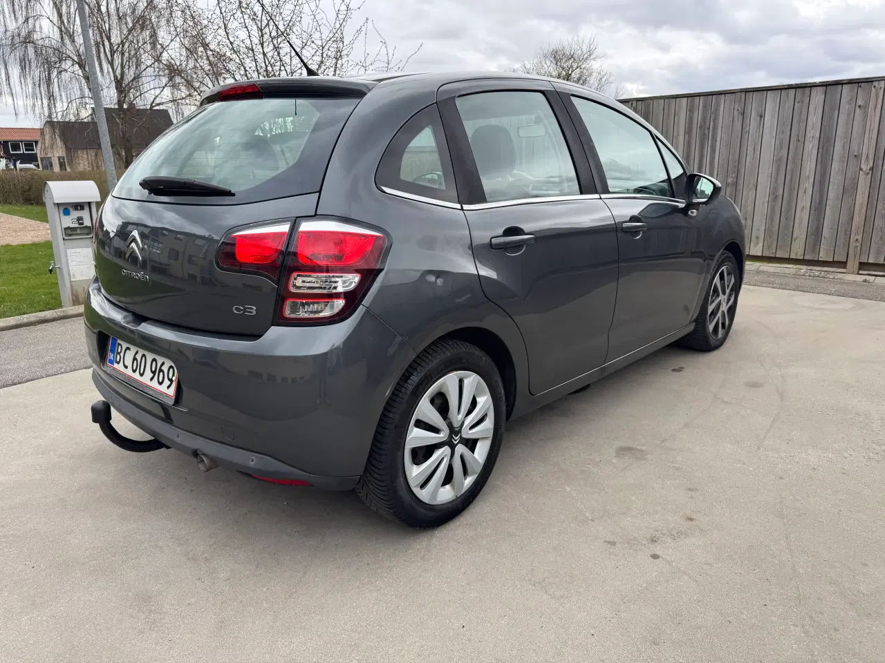 Billede 4 - Flot velholdt nysynet c3 1.6 bluehdi 