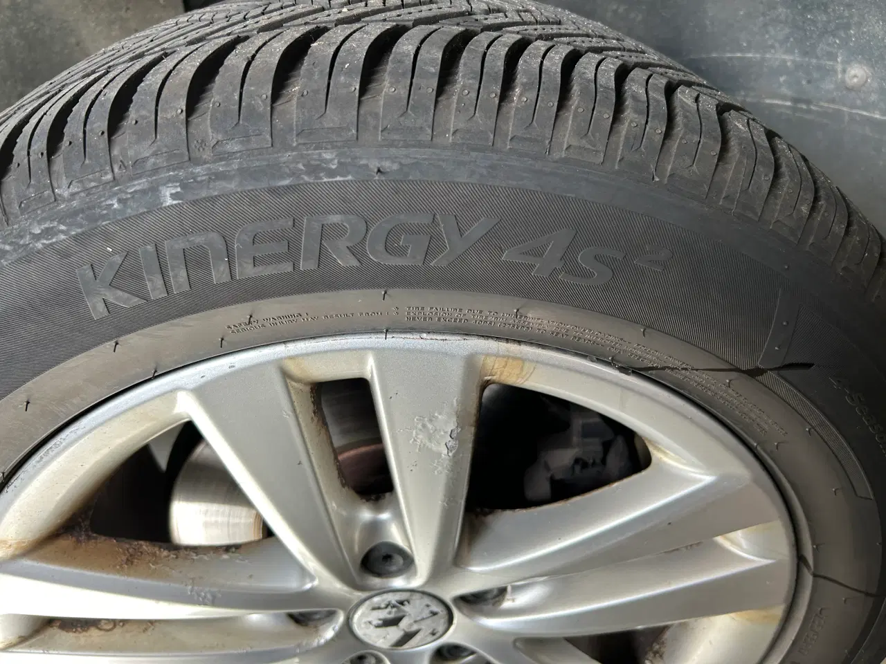 Billede 8 - VW 17" Alu-fælge monteret med næsten nye Helårsdæk