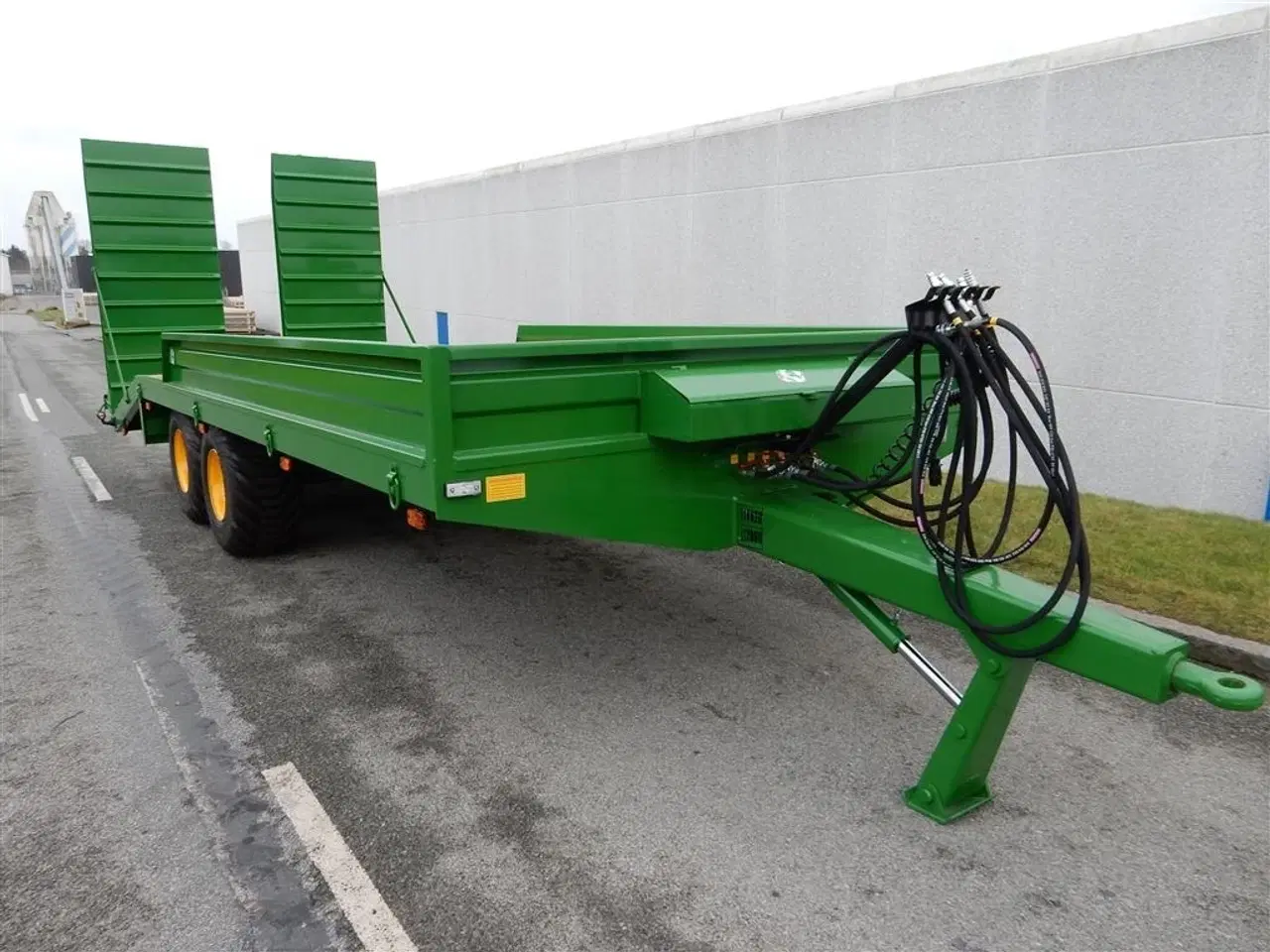 Billede 9 - Tinaz 12 tons maskintrailer med 30 cm sider