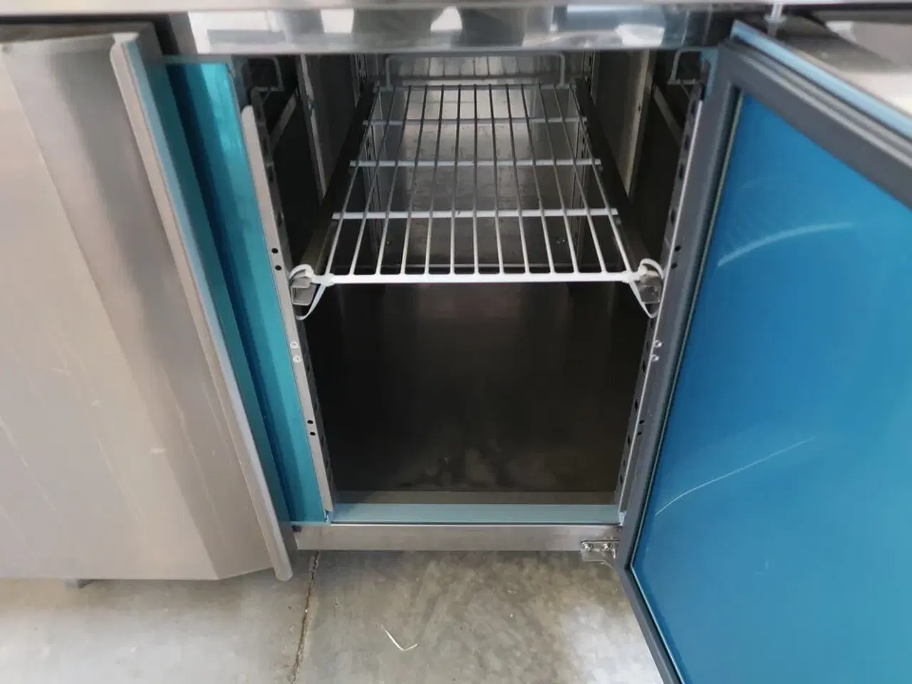 Billede 7 - Tefcold CK7310 Kølebord med Tefcold VK33-180 koldjomfru