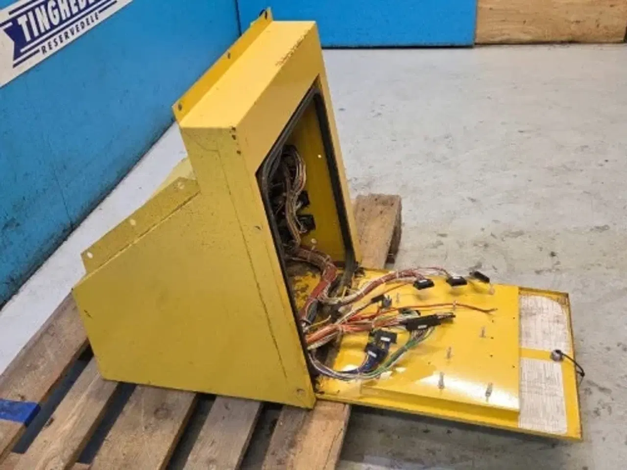 Billede 22 - New Holland TX68 Kassepanel 84001523