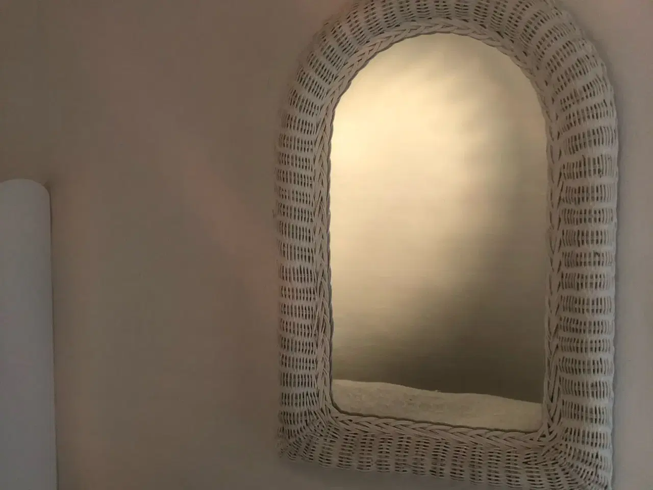 Billede 1 - Spejl i hvid kurveflet