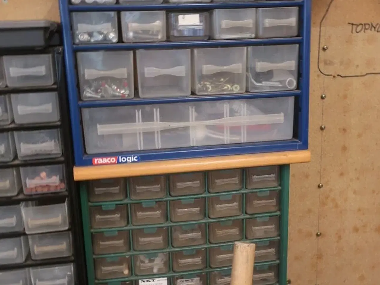 Billede 102 - Ryd hele værkstedet for løse dele