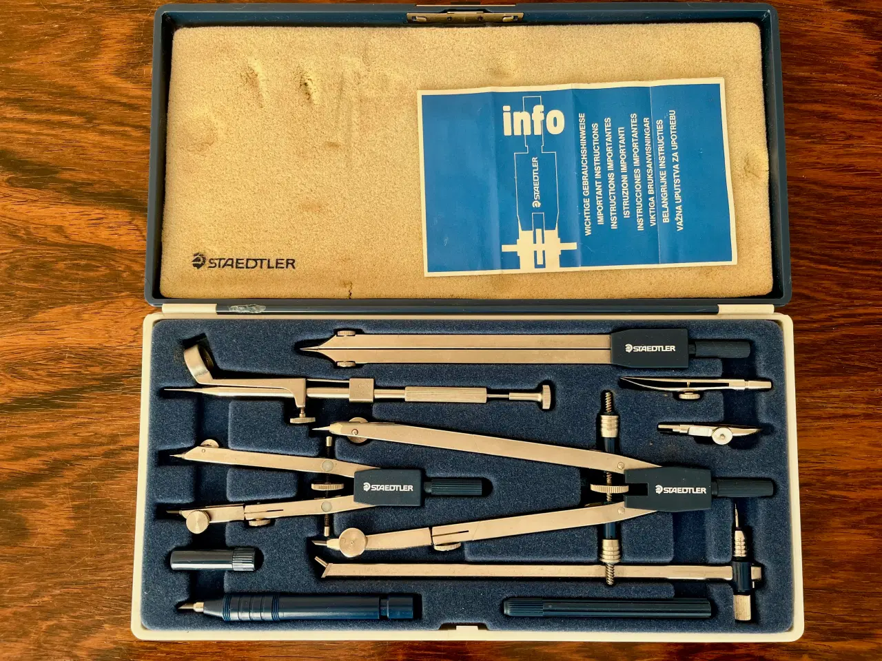 Billede 1 - Passersæt STAEDTLER model MARS SUPERBOW