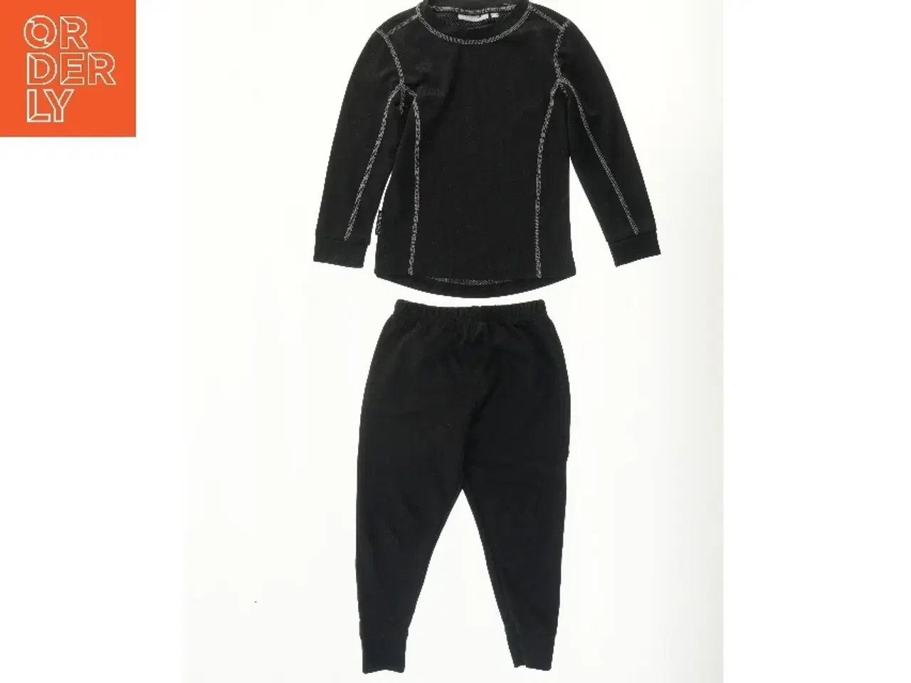 Billede 1 - Termo sæt med trøje og bukser fra Steenholt (str. 110)