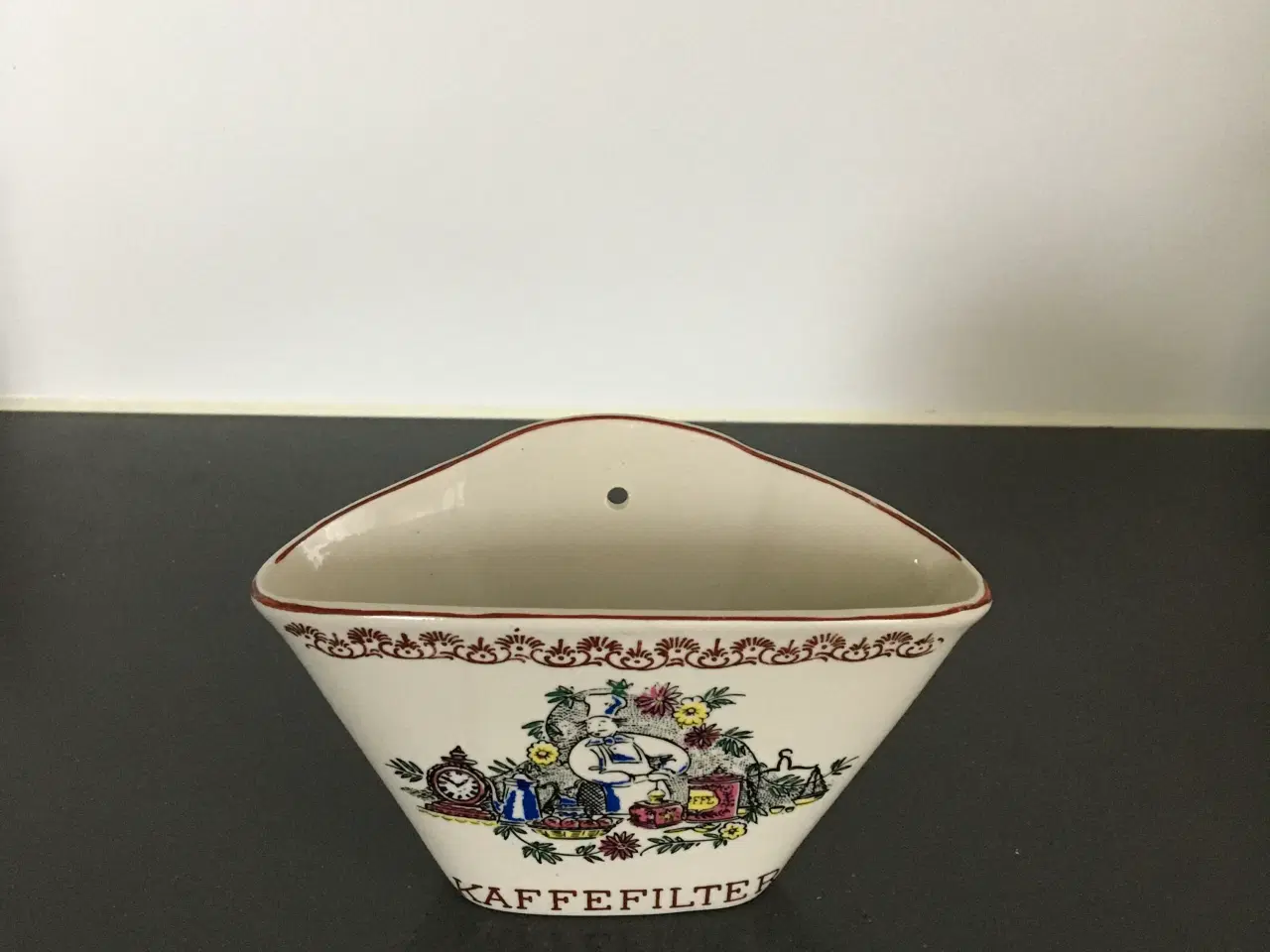 Billede 2 - Flot Kaffefilterholder i porcelæn, Aksini