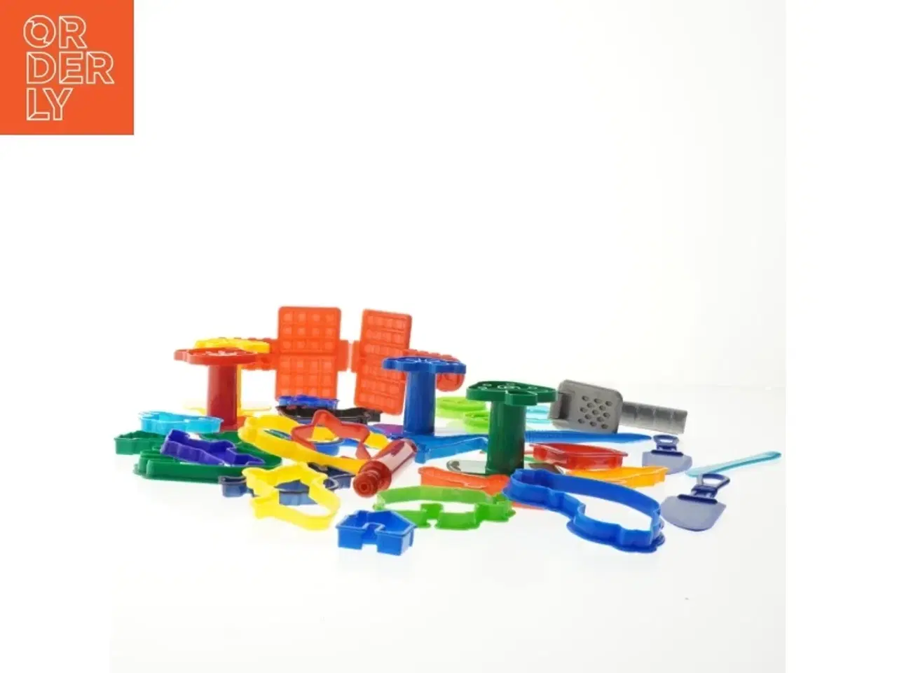 Billede 1 - Legesæt til moddelervoks af plastisk skæreværktøjer fra My Dough (str. 36 styk)