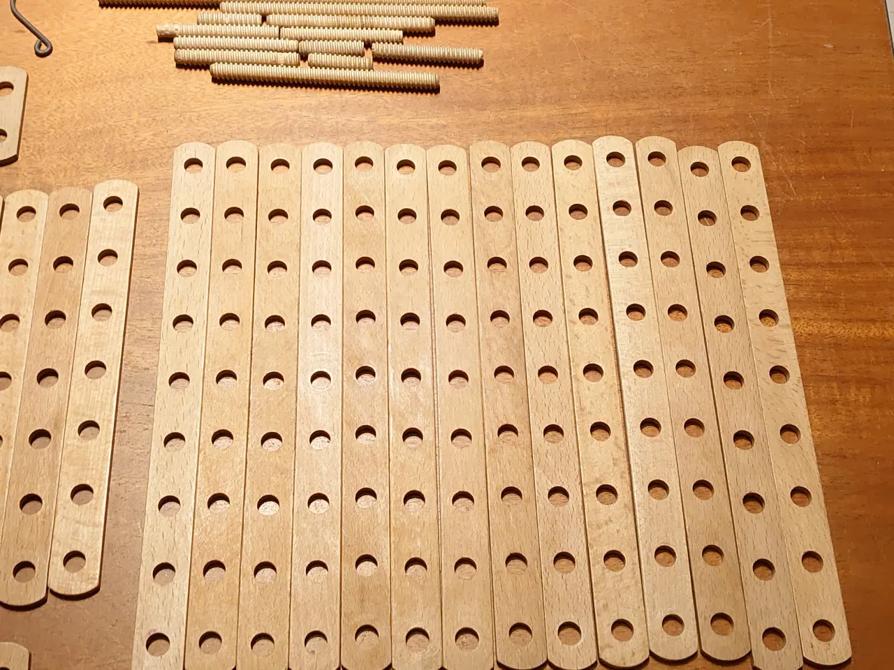 Billede 4 - BILOfix byggesæt med orig. kasse. 1960´erne.