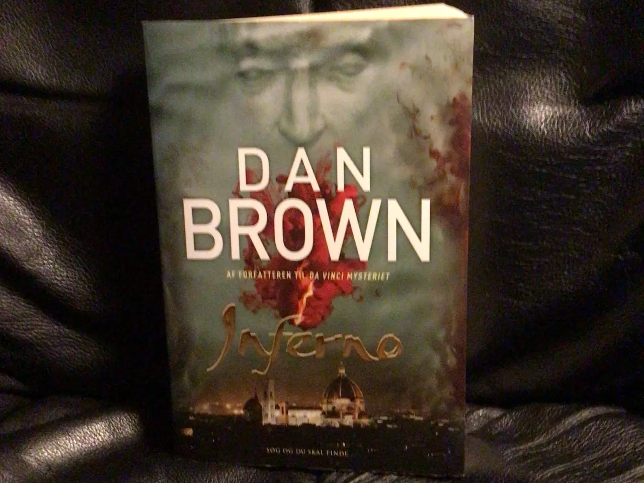 Billede 1 - Roman af DanBrown.  Inferno