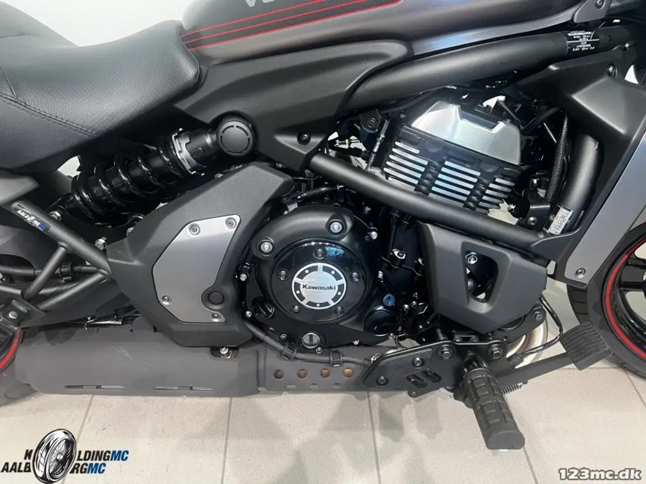 Billede 7 - Kawasaki VN 650 Vulcan S Metallic Flat Graystone (GY2)