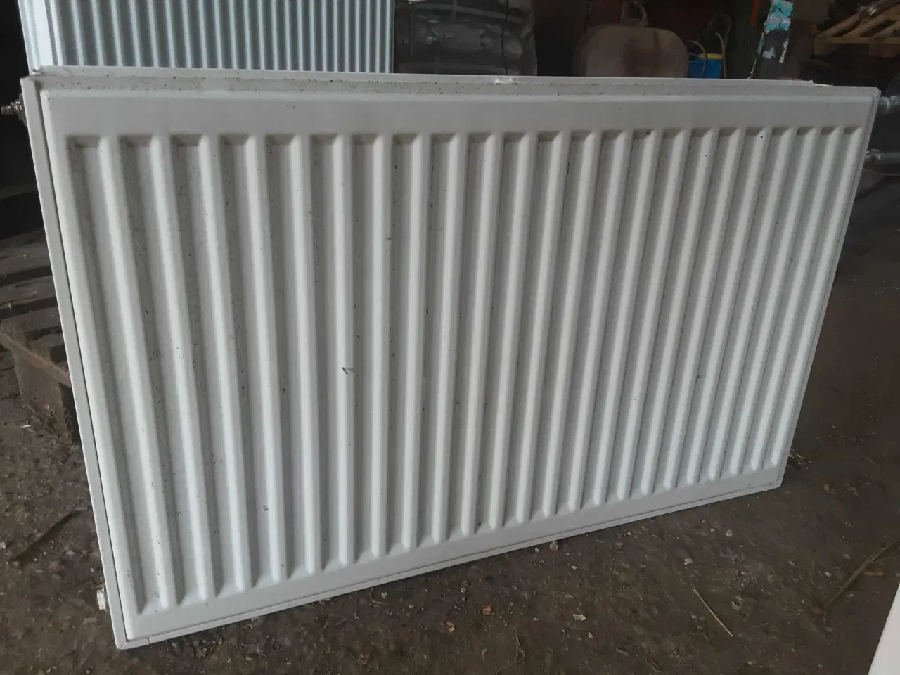 Billede 4 - 4 radiator  i forskellige  mål sælges 