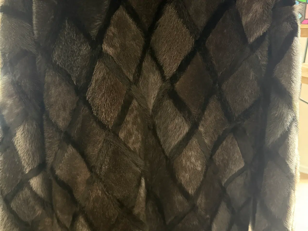 Billede 1 - Sælskindsjakke