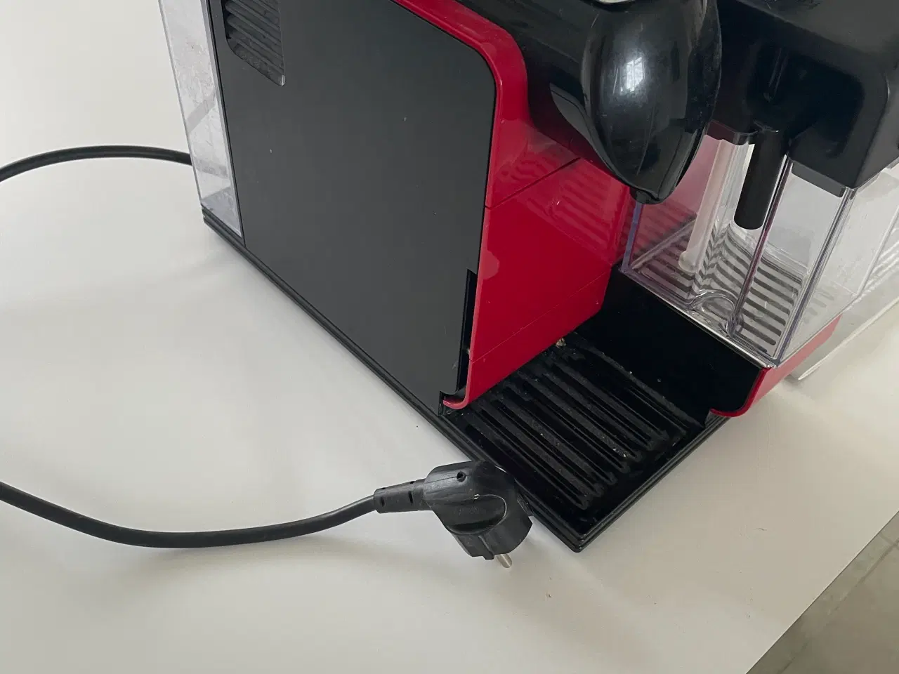 Billede 2 - Nespresso Delonghi rød