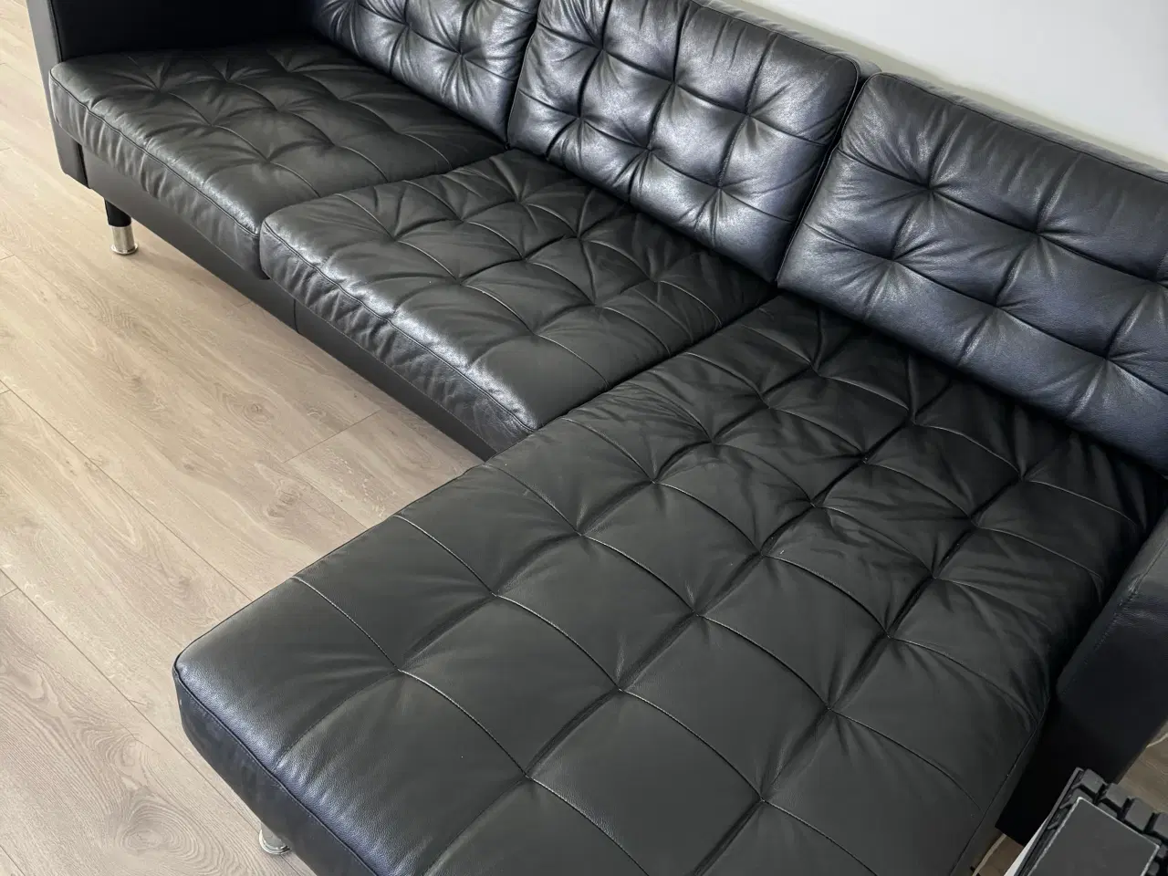 Billede 1 - 3-pers lædersofa, sort