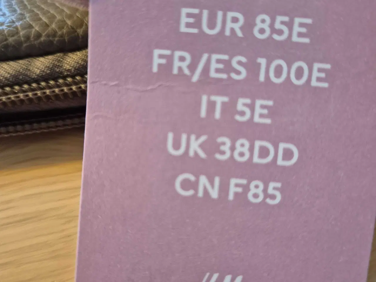 Billede 1 - Amme bh / beige og sort