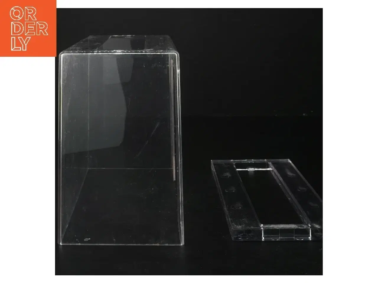 Billede 2 - transparent boks til servietter, bla Lambi mm (str. 22x10x15,5 cm)