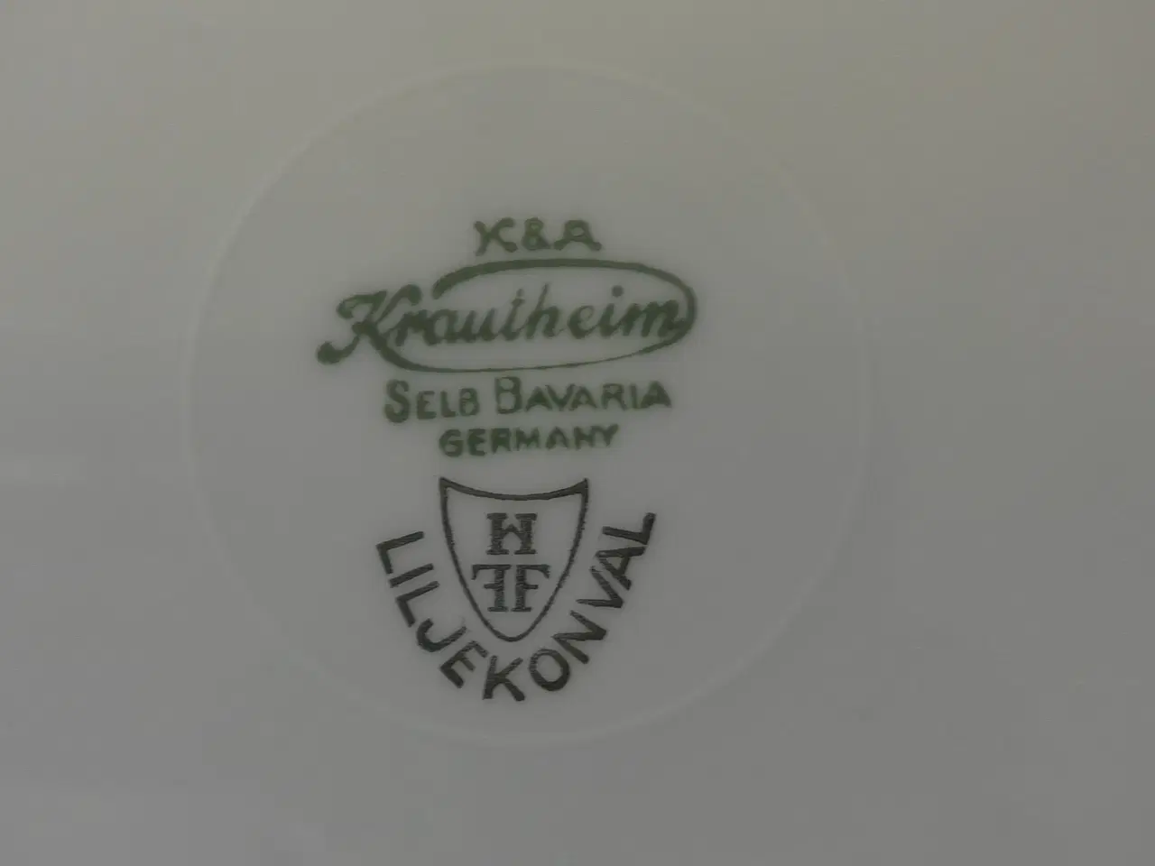 Billede 3 - Kaffestel "Liljekonval"