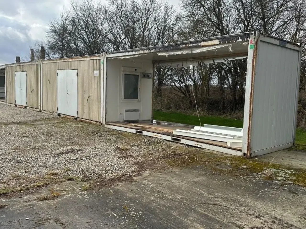 Billede 1 - Container 12 stk