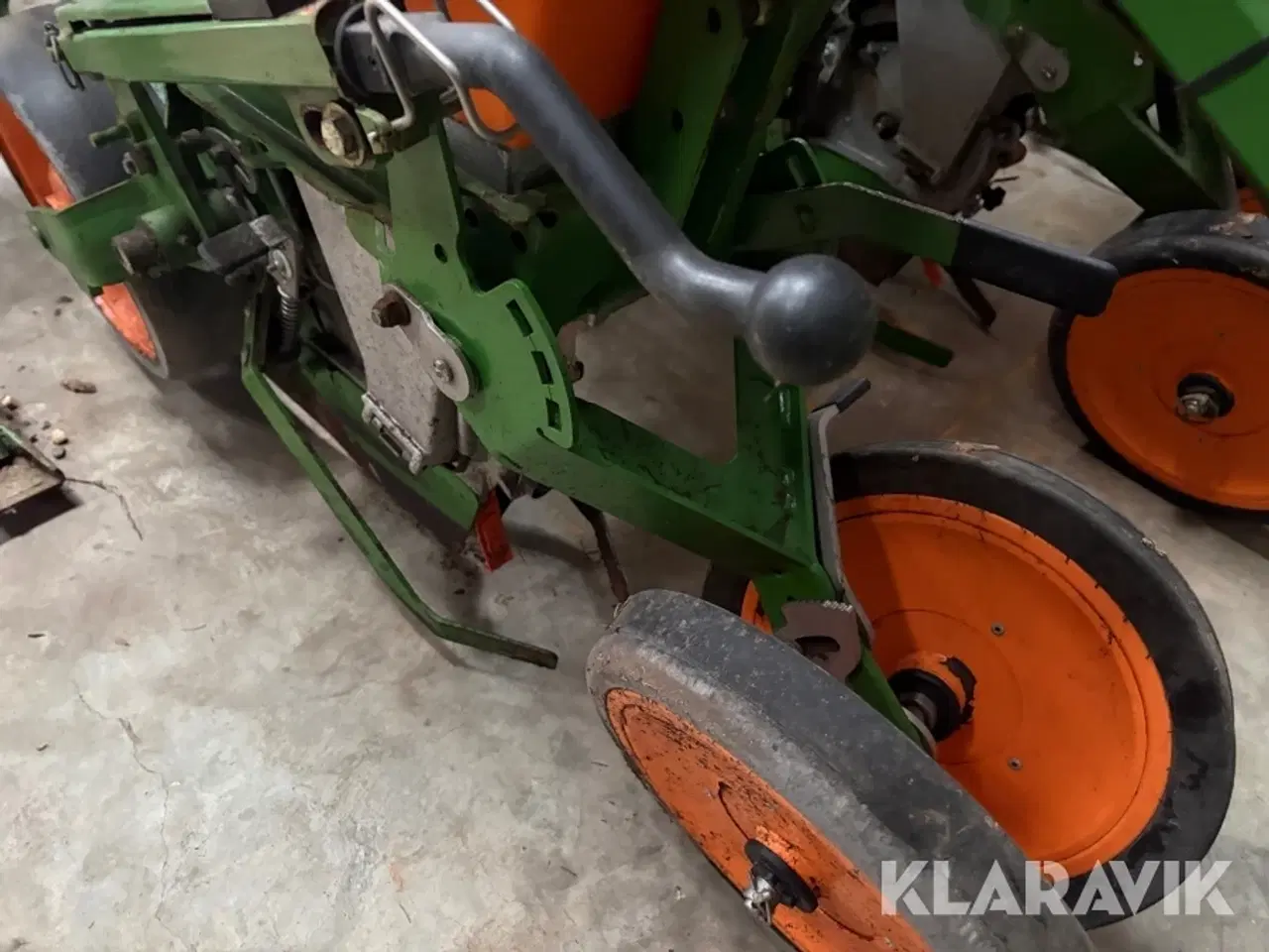 Billede 11 - Majsåmaskkne Amazone ES 602-K - 8 rækker - inklusiv fronttank til gødning