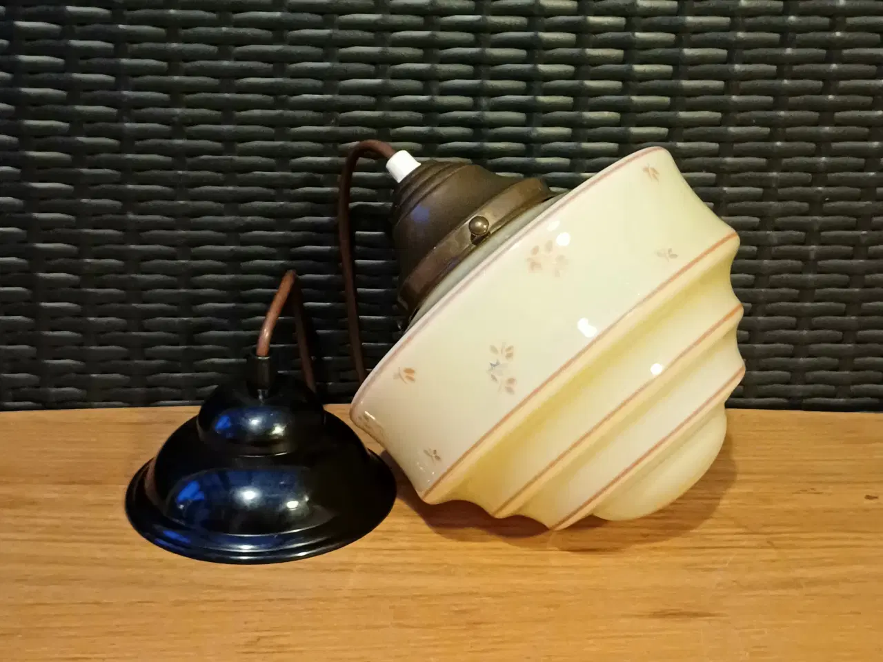 Billede 1 - Vintage/Retro loftlampe med glasskærm