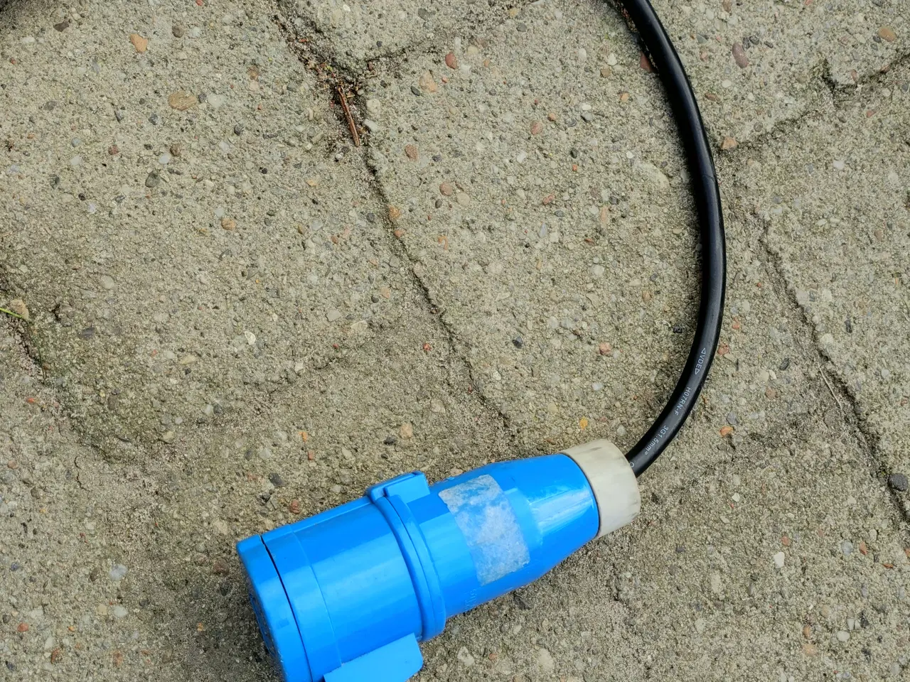 Billede 6 - Kabler mm.