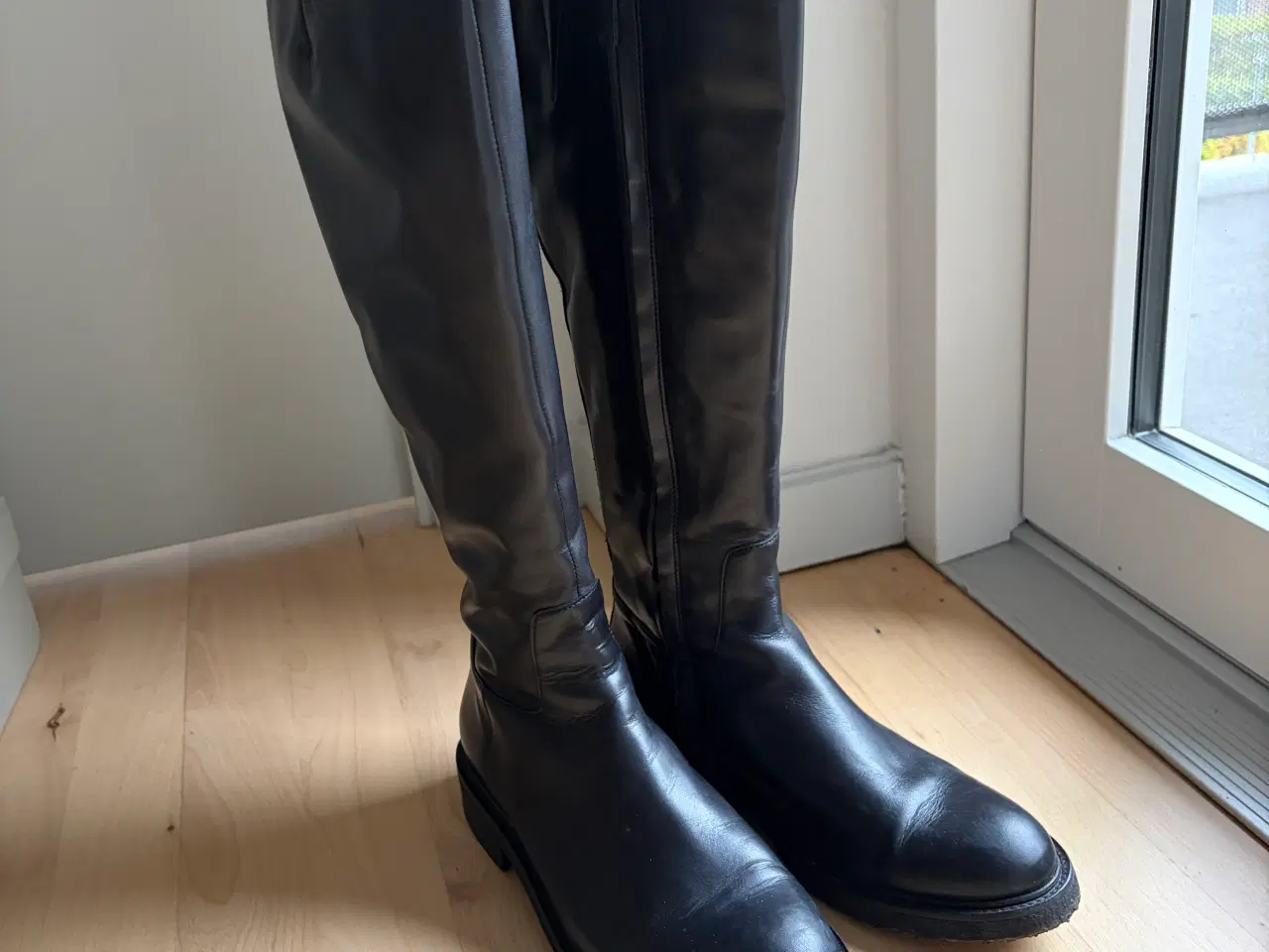 Billede 1 - Lang støvle Billi Bi