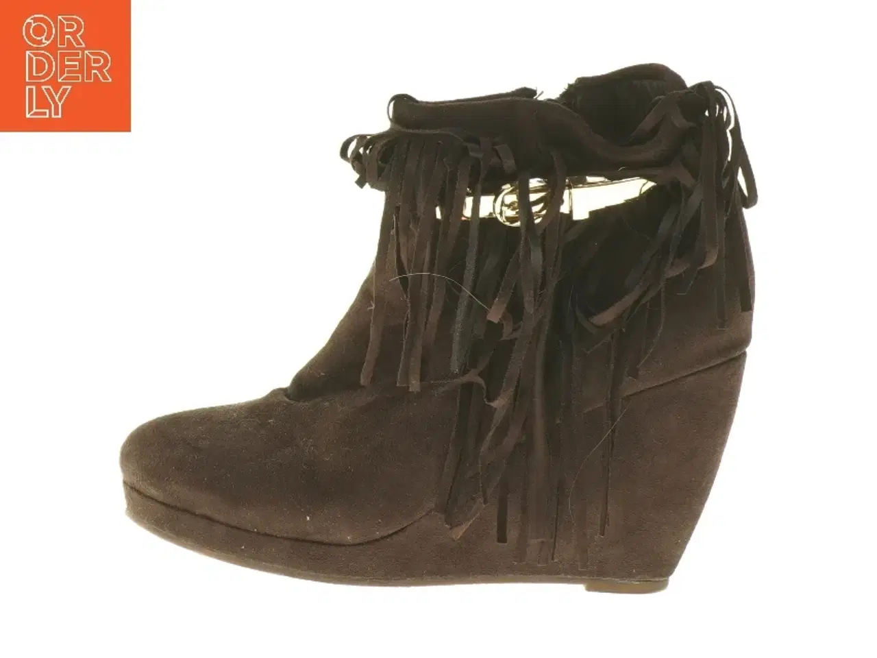 Billede 1 - Brune støvletter med kvaster (str. 37 )