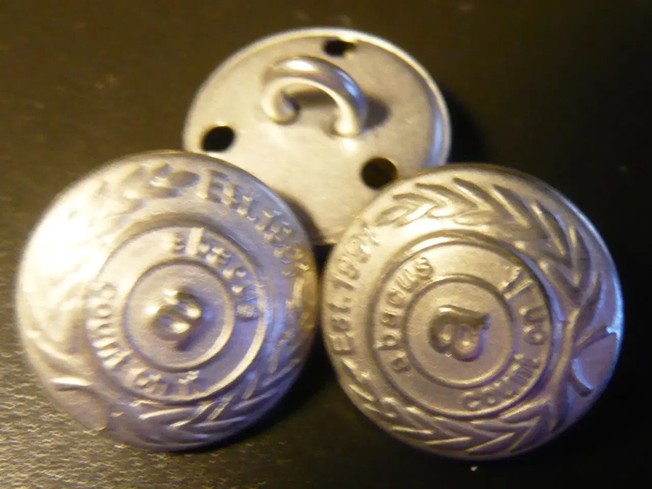 Billede 4 - Diverse metal knapper  (V116)