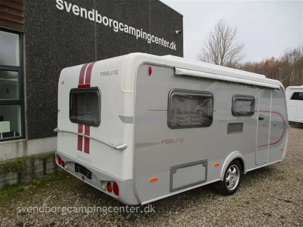 Billede 10 - 2008 - Hymer Feeling 430   Lækker lille rejsevogn med hævetag.