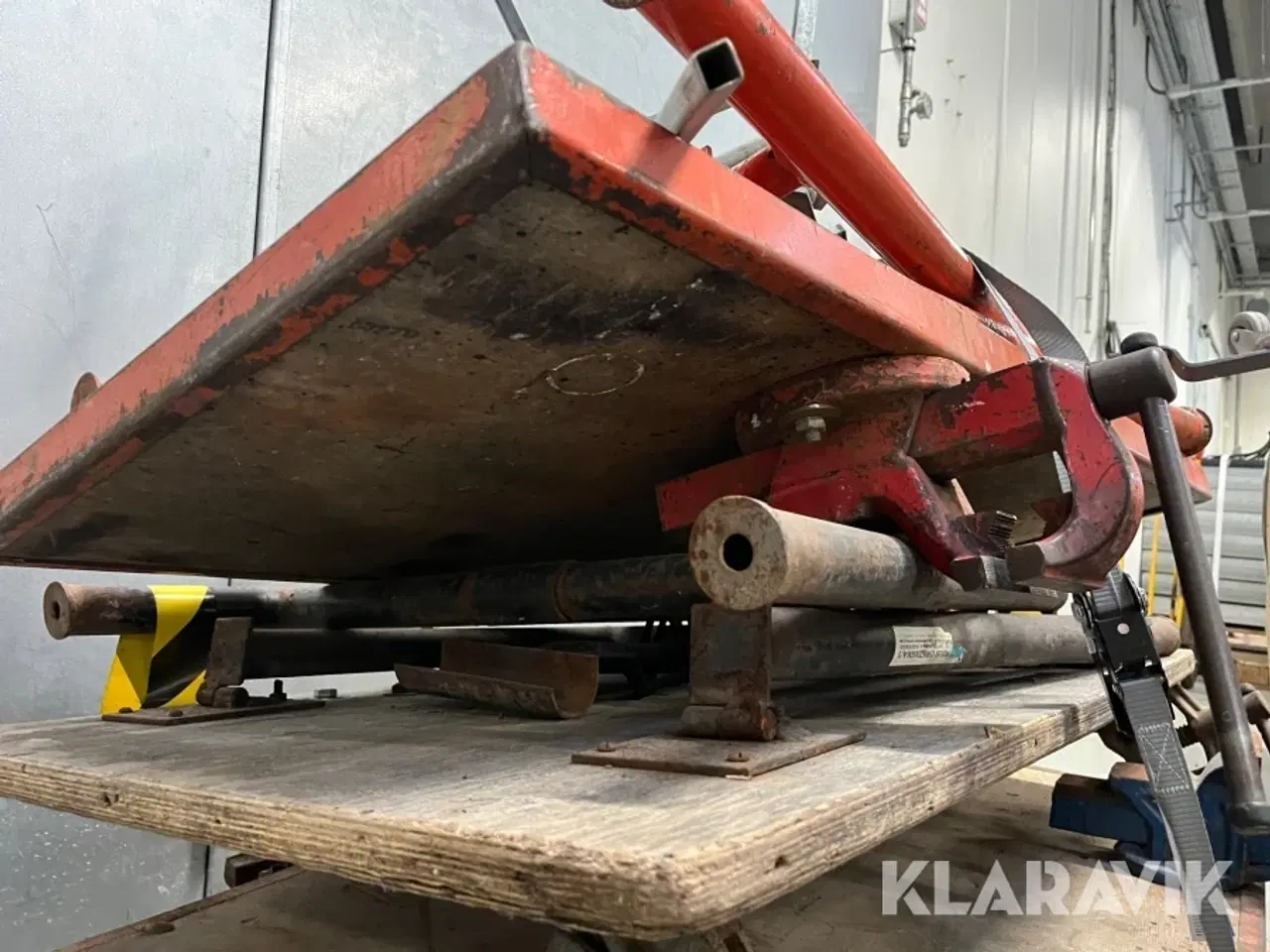 Billede 12 - Arbejdsborde og bukke/ruller