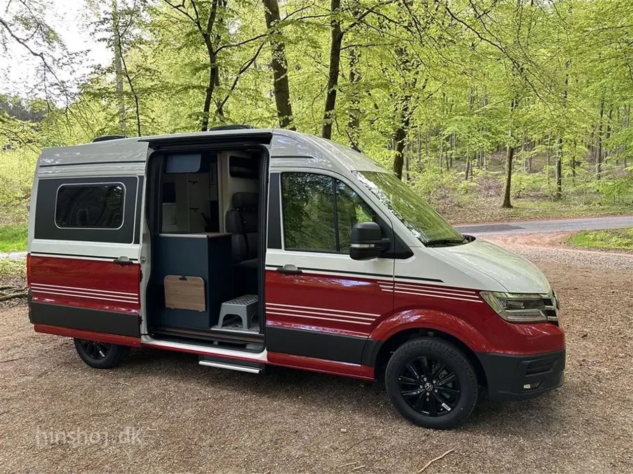 Billede 16 - 2025 - Eriba Car 600 Cherry Red Aut   Ny Facelift Campervan Eriba car bygget på VW hos Hinshøj Caravan.