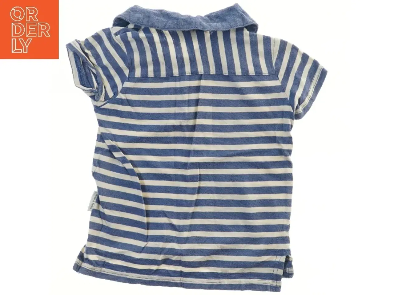 Billede 2 - Børne T-shirt med blå og hvide striber fra Mini A Ture (str. 110)