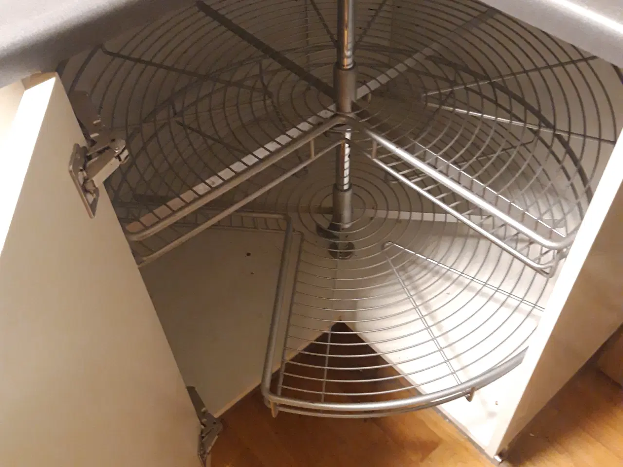 Billede 6 - Pæn HTH køkken sælges