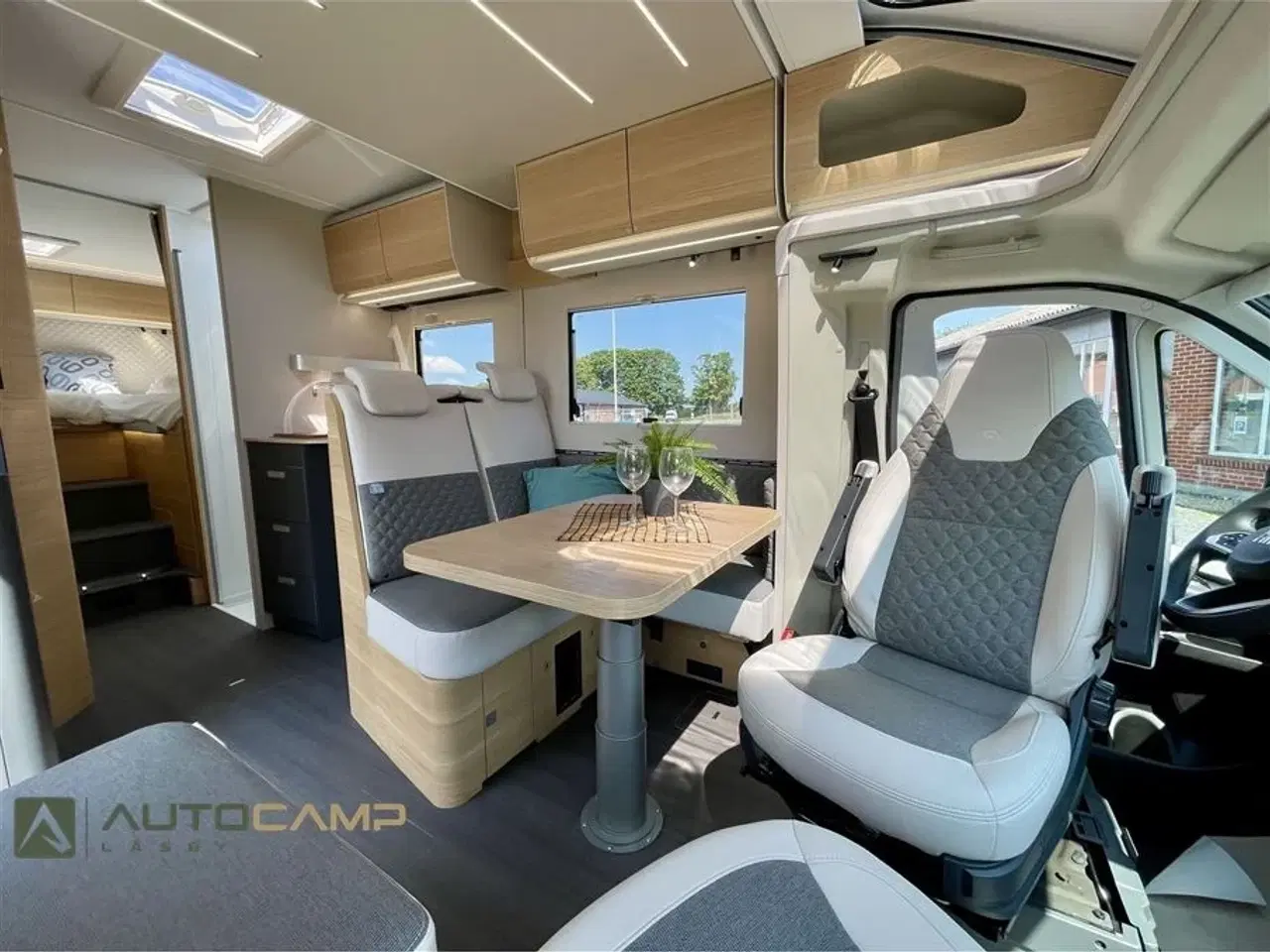 Billede 4 - 2026 - Adria Matrix M670