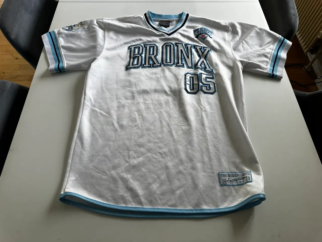 Billede 2 - Vintage FUBU / Karl Kani jerseys fra New York