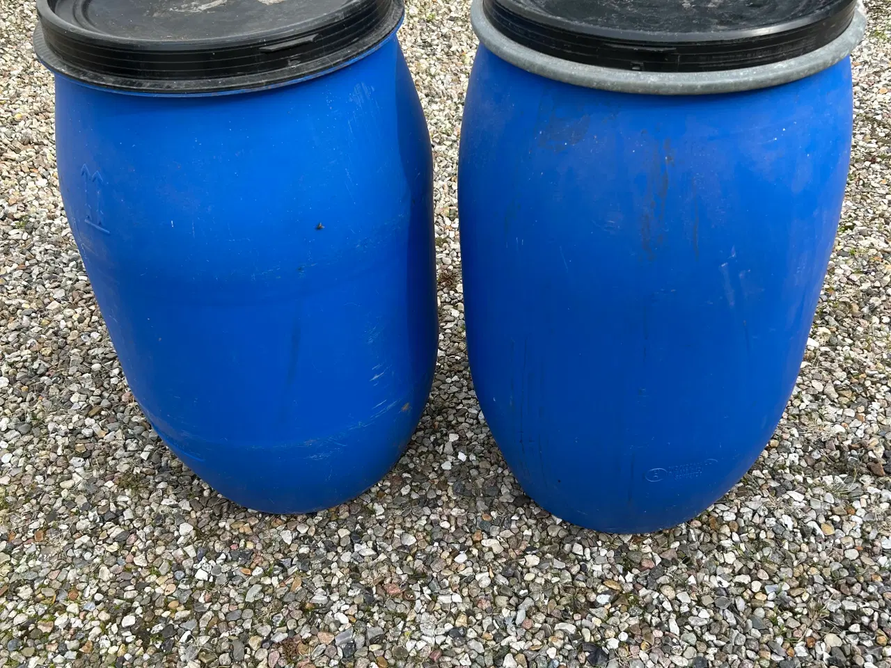 Billede 1 - 120l blå tønder med låg