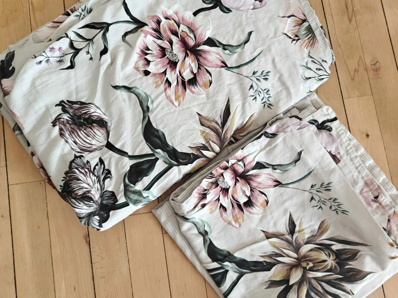 Billede 1 - Sengetøj i bomuldssatin 